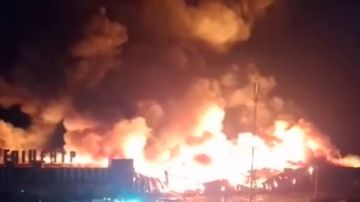 Мощный удар уничтожил торговый центр в Сумах, где ВСУ хранили оружие