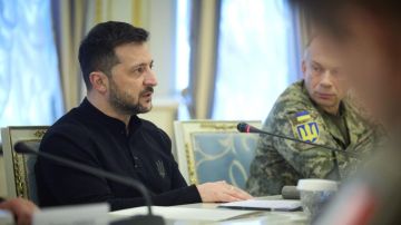 Украинские пропагандисты снова "увольняют" Сырского