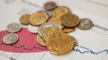 Украина вошла в топ-10 самых закредитованных стран мира