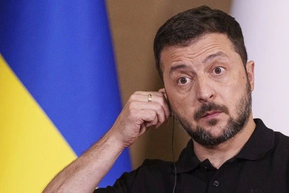 Александр Юнашев: Я бы добавил, что больше всех там потряхивает Зеленского, который в каждом видит личную угрозу