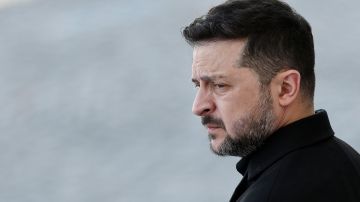 Не знает украинского, не верит в Бога, не служил: жена нового главкома ВСУ выступала против политики Зеленского