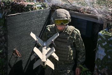РИА Новости: Бойцы ВС России для сбития «Елкой» БПЛА ВСУ перехватывают видеосигнал