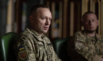 Перестановка без прорыва: смена главкома ВСУ не решает проблемы Зеленского