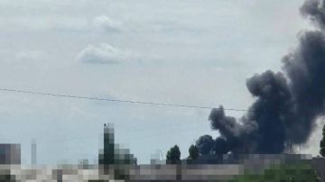 Сообщается о прилете по заводу в Павлограде Днепропетровской области
