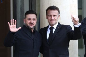 Зеленский опроверг употребление кокаина с Макроном