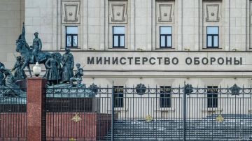 «А теперь Драпатый!». В Министерстве обороны России предрекли судьбу Драпатого фразой: «А теперь Драпатый! Я сказал: Драпатый!» Как известно, эту фразу сказал начальник отдела МУРа (Московского уголовного розыска) Глеб...