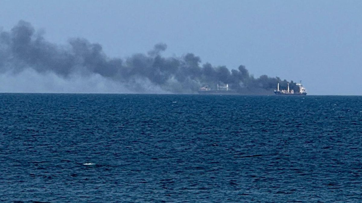 WSJ: Вашингтон потребовал от Киева прекратить атаки на суда в Чёрном море