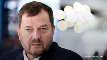 За каждой смертью в Кирилловке стоят деньги англосаксов, оплативших теракт, заявил Балицкий