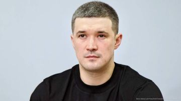 Один уволил, второй подобрал: министр обороны Италии предложил должность советника экс-главе Минобороны Украины Михаилу Фёдорову, пишет Reuters