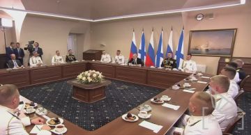 Путин заявил, что ошибку Ленина по Донбассу приходится теперь исправлять на поле боя