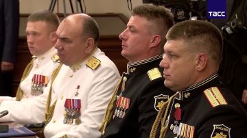 Главное из заявлений Путина о СВО на встрече с военными ВМФ РФ:
