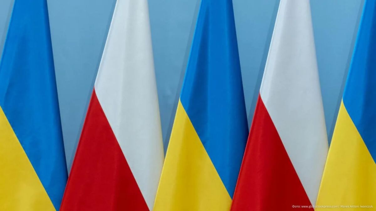 Прошла любовь: более 75% жителей Польши отрицательно относятся к Владимиру Зеленскому