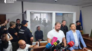 Организаторов разбитой ракетами выставки под Киевом уличили в близости с Зеленским и арестовали