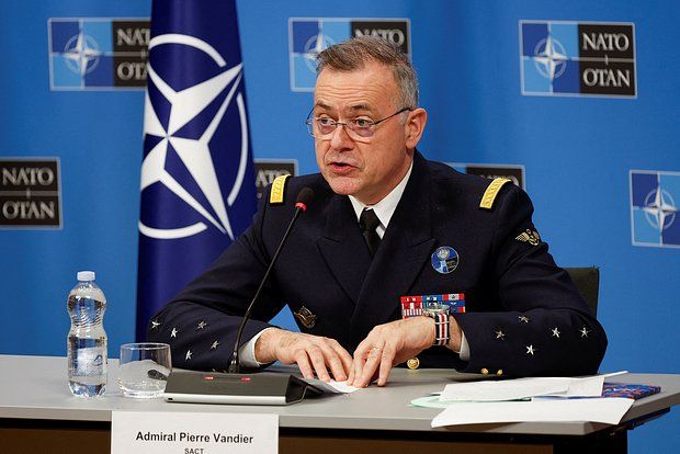 Адмирал Вандье заявил, что НАТО нужно менять подход к созданию вооружений
