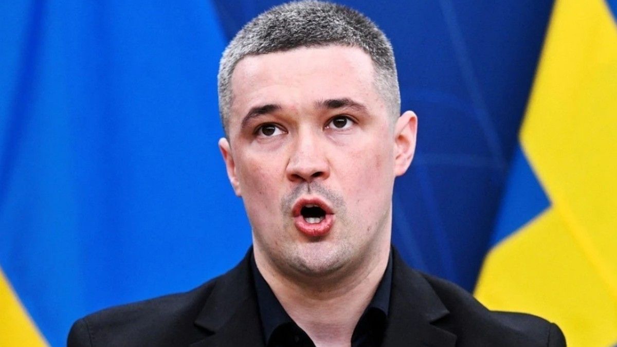 В МИД России объяснили коррупционным планом нежелание Федорова уходить с поста министра