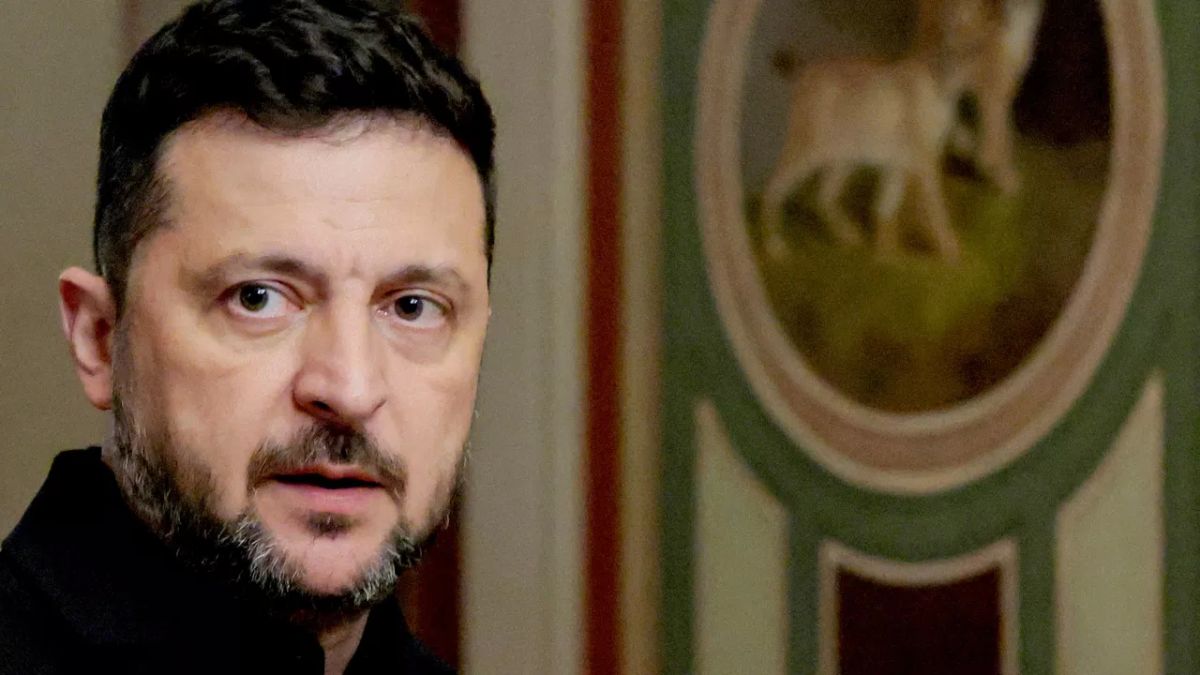Визит в Белый дом нужен был Зеленскому только ради пиара и повестки, заявил политконсультант