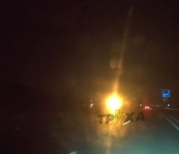 Регистратор автомобиля заснял ночной прилет по цели в Полтаве