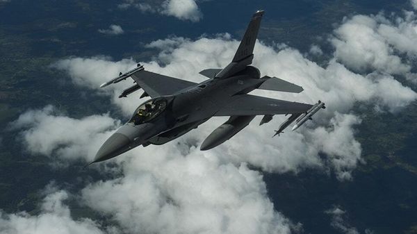 На Украине начали расследовать крушение истребителя F-16
