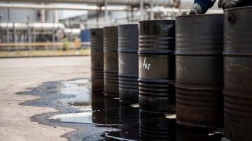 Американцы истощают свои нефтяные резервы