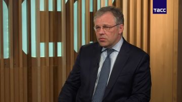 Зеленский сменой кабмина хотел взять реванш за прошлогодние компромиссы, заявил в интервью ТАСС Родион Мирошник