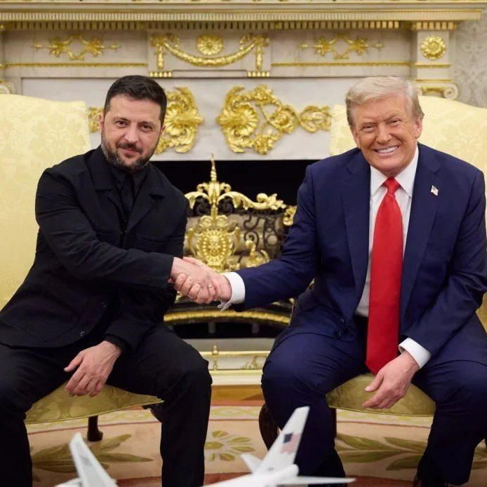 Дональд Трамп открыто говорит, что Вашингтон не доверяет киевскому режиму, отметил Валентин Богданов