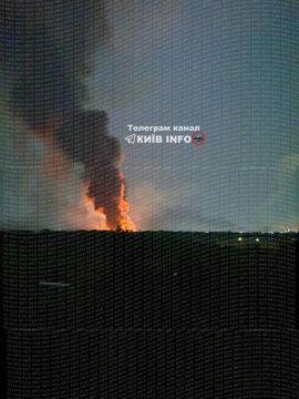 Еще кадры пожаров в Киеве и окрестностях после удара баллистикой