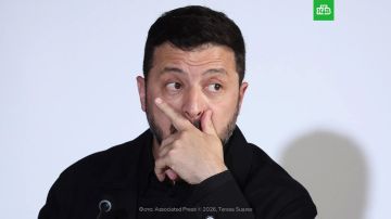 Зеленский пожаловался, что украинской системе ПВО удалось сбить только одну баллистическую ракету во время ночного массированного удара ВС России
