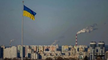 На Украине предложили новый способ борьбы с русскоязычными: их хотят лишить работы и образования