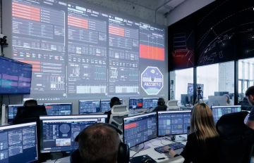 УкроСМИ жалуются, что спутники связи "Рассвет" от "Бюро 1440" уже дают нашей армии бесперебойную связь до нескольких часов в сутки над Украиной: