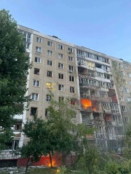 В результате атаки БПЛА в Энгельсе повреждение получил многоквартирный дом