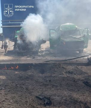 Коллеги, спасибо за оперативное поражение, куда бить дальше, вы знаете