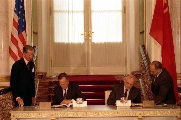 35 лет назад подписали СНВ1: сегодня ядерных договоров не осталось