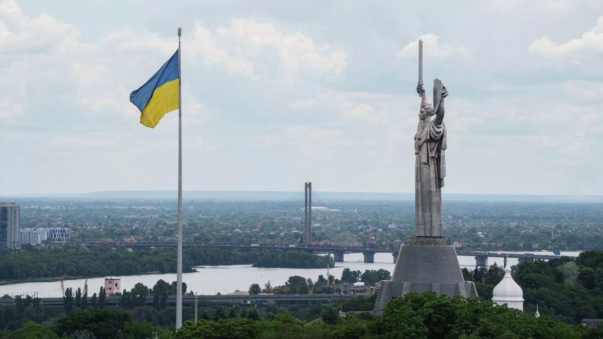 Кредиторы Украины не хотят завершения конфликта – политолог Крайнер