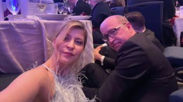 Владислав Шурыгин: Будни свинарника:. Зеленский уволил посла Украины в США Стефанишину