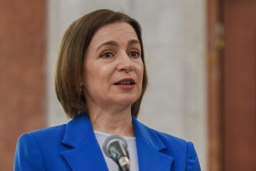 Президент Молдавии Санду получила подарки Зеленского, Пашиняна и Токаева