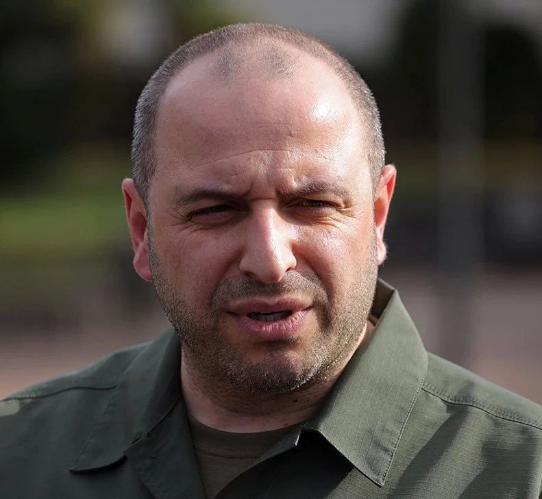 Зеленский думает назначить секретаря СНБО Умерова главой внешней разведки