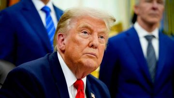 Трамп отложил удар по Ирану и анонсировал новые переговоры по Ормузскому проливу