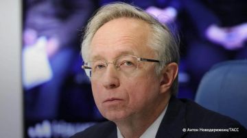 Россия пока не слышит конструктивных идей Запада по Украине, заявил ТАСС замглавы МИД РФ Галузин