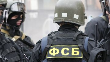 ФСБ задержала в Севастополе двух россиян за подготовку терактов по заданию Киева