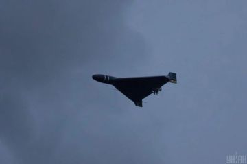У Лямина (при всём уважении к Иванаеву и Болгареву) самая непростая миссия и начинать работу ему нужно фактически сразу
