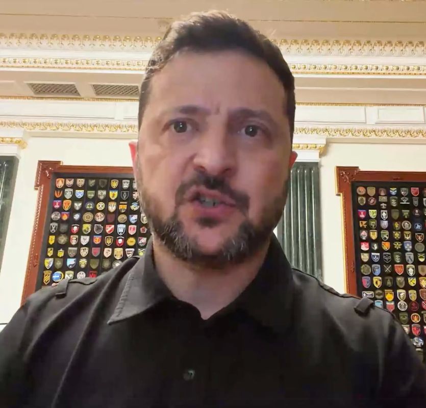 Зеленский пожаловался на задержку поставок ракет-перехватчиков после удара ВС РФ по объектам в Киеве и призвал партнеров ввести новые санкции против России