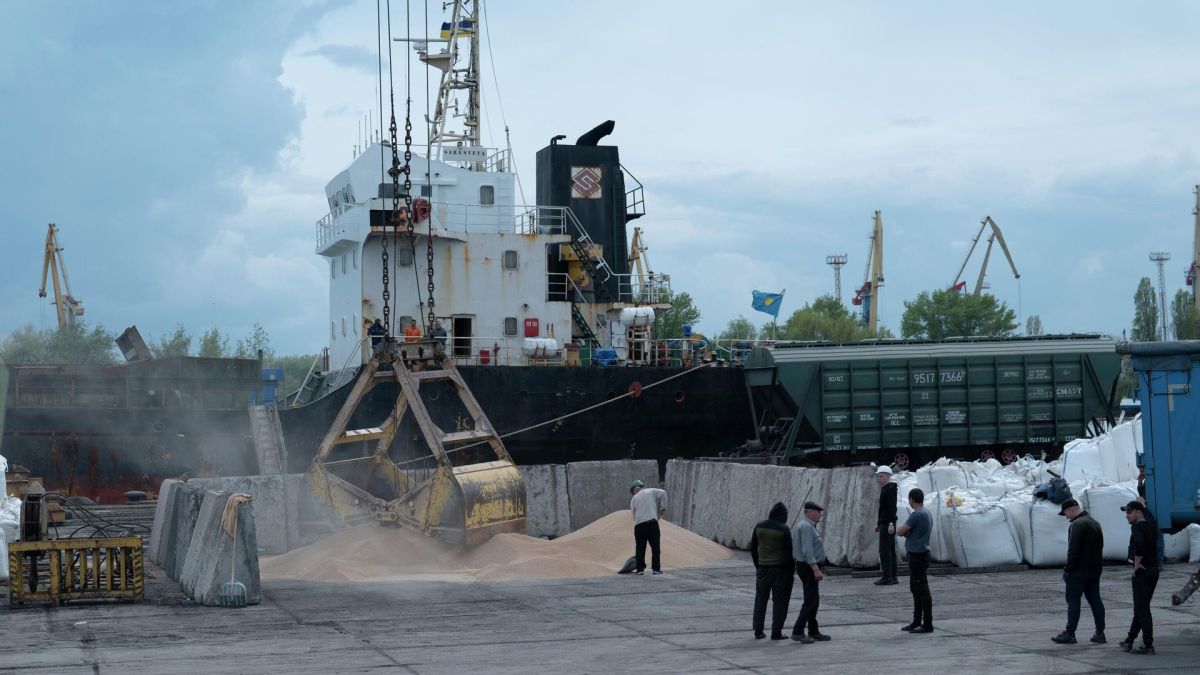 "Морской коридор перекрыть легко": сможет ли Запад использовать Одессу для реванша — мнение Ищенко