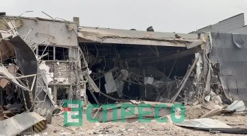 Отделение «Новой Почты» в Оболонском районе Киева выглядит, как старое