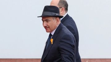 Заигрывания Армении с Киевом, прощание с убитыми в Таиланде россиянами и исключение Шереметьево из стратегических предприятий РФ: главные события 6 августа