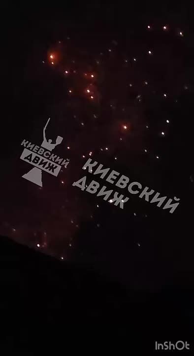 КИЕВ В ОГНЕ. Зеленский, эта жалкая марионетка мировых русофобов, в июне обещал 40 дней террора с бомбардировками России