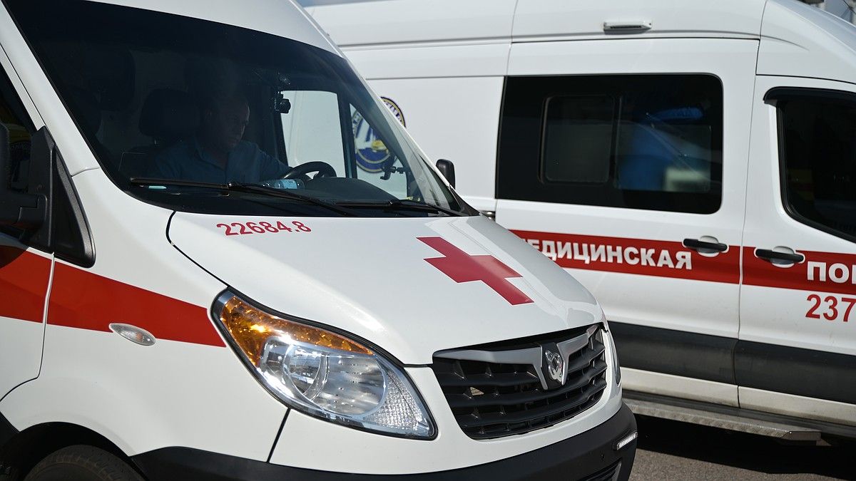 Два человека получили ранения при атаке дрона ВСУ в Курской области
