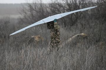 Губернатор Хинштейн: В Курской области мужчина погиб при атаке БПЛА, пострадали 6 человек