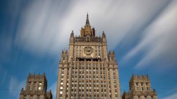 Запад помогает киевскому режиму терроризировать население России - МИД РФ