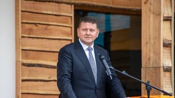 Залужный признал превосходство России и назвал НАТО устаревшим