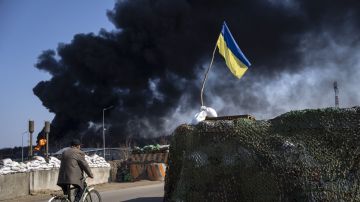 Логистический коллапс: Киев потерял почти полмиллиона квадратных метров складов из-за ударов россиян